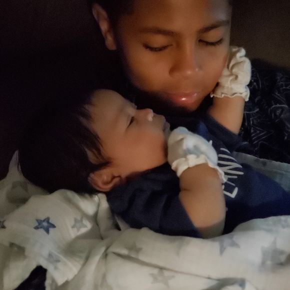 Meet your Posher, Golda - Picture 1 of 1